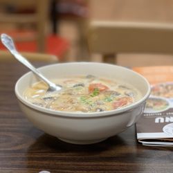 8E88 Rice & Ramen - The Tom Kha soup