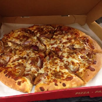 Pizza Hut - Handtoss with meatlover with onion. Yummmm. - Pizza Near Me - Rosemead, California