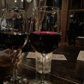 Petit Bistro - Groth Cabernet Sauvignon Napa - French Near Me - Bentonville, Arkansas Petit Bistro - Groth Cabernet Sauvignon Napa - French Near Me - Bentonville, Arkansas
