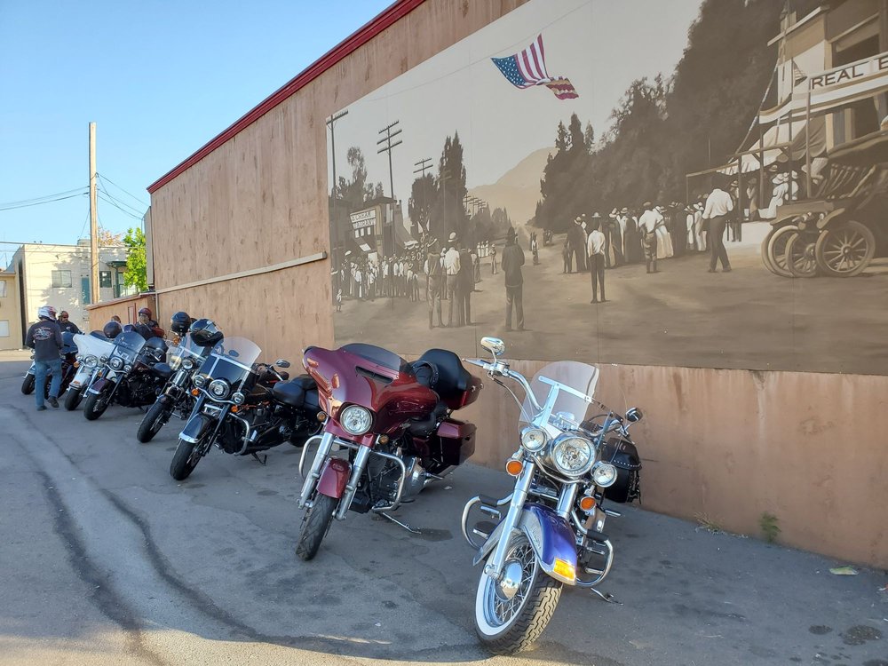 TURKEY INN Updated October 2024 18 Photos & 33 Reviews 716 Main