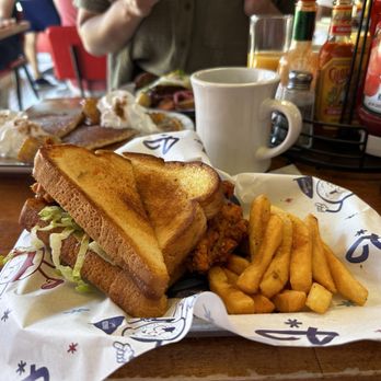 Jojo's - Diners Near Me - Omaha, Nebraska