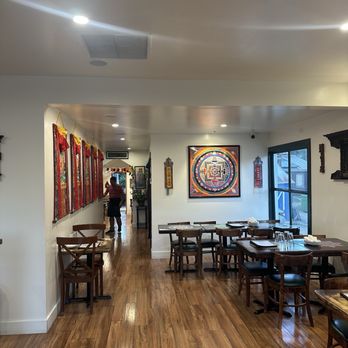 Sherpa Cafe - Inside - Indian Near Me - Crested Butte, Colorado Sherpa Cafe - Inside - Indian Near Me - Crested Butte, Colorado