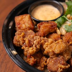 Loro Asian Smokehouse & Bar