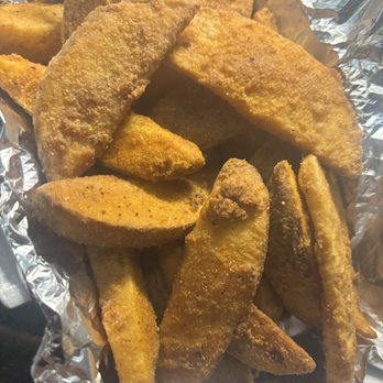 Stella’s Cuisine - Potato wedges - Soul Food Near Me - Charlottesville, Virginia Stella’s Cuisine - Potato wedges - Soul Food Near Me - Charlottesville, Virginia