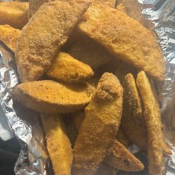 Stella’s Cuisine - Potato wedges