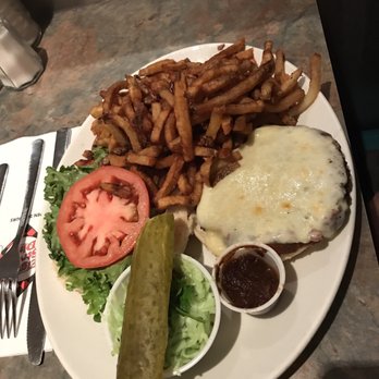 Elgin Street Diner - Veggie Cheese Burger with fries - Diners Near Me - Ottawa, Ontario Elgin Street Diner - Veggie Cheese Burger with fries - Diners Near Me - Ottawa, Ontario