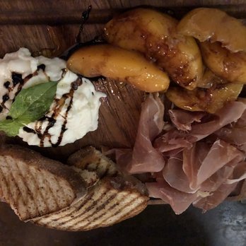 Mizza - Prosciutto with buratta and grilled peaches - Italian Near Me - Santa Barbara, California Mizza - Prosciutto with buratta and grilled peaches - Italian Near Me - Santa Barbara, California