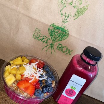 The Beet Box - Dragon Queen bowl & Paint the Town juice. - Juice Bars & Smoothies Near Me - Richmond, Virginia