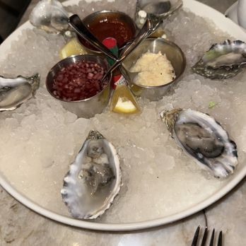 Cowboy Star - Today's Raw Oysters - Steakhouses Near Me - San Diego, California Cowboy Star - Today's Raw Oysters - Steakhouses Near Me - San Diego, California