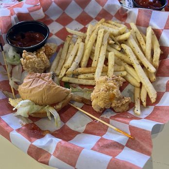 Little Woodrow's Sugar Land - Oops last of a slider - Sports Bars Near Me - Sugar Land, Texas Little Woodrow's Sugar Land - Oops last of a slider - Sports Bars Near Me - Sugar Land, Texas