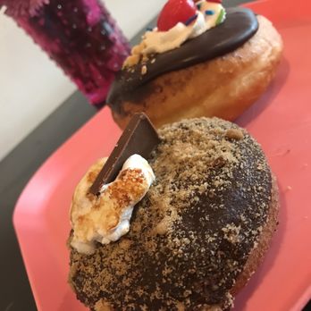 Glam Doll Donuts - Donuts Near Me - Minneapolis, Minnesota