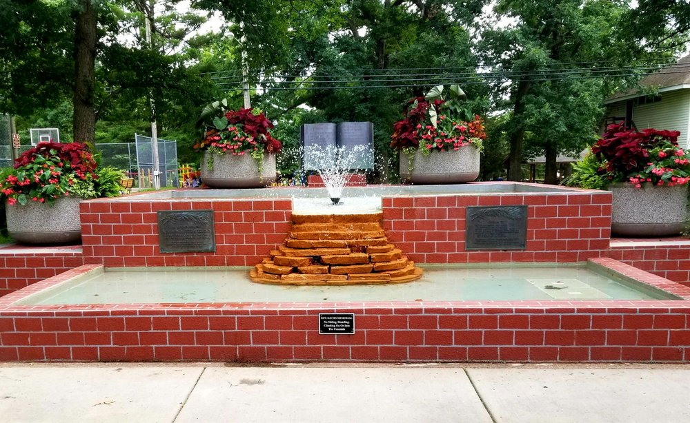 BOWMAN PARK Updated October 2024 772 Capital St, Wisconsin Dells, Wisconsin Parks Yelp