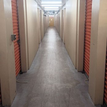 Extra Space Storage - 3027_Interior Units - Self Storage Near Me - Lake Worth, Florida Extra Space Storage - 3027_Interior Units - Self Storage Near Me - Lake Worth, Florida