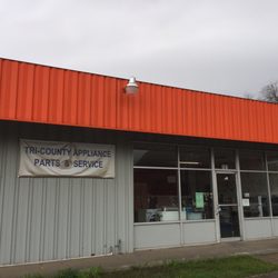 Tri-County Appliance Service - Storefront from 9th Ave.
