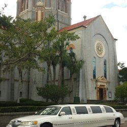 A Classy Affair Limousine Service