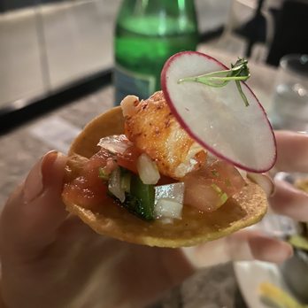 Earls Kitchen + Bar - Lobster Tostados - New American Near Me - Somerville, Massachusetts