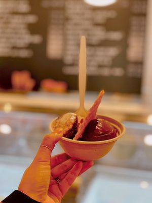 Jeni's Splendid Ice Creams by null