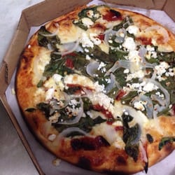 Don Carlo's Pizza Gourmet - Sabores diferentes e saudáveis! Ótimo pra vegetarianos!