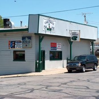 Caddy Shack - Dive Bars Near Me - Kansas City, Missouri