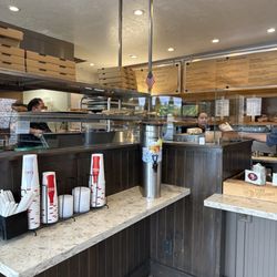 Velo Deli & Pizzeria