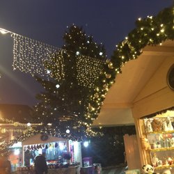 Christkindlmarkt am Rathausplatz