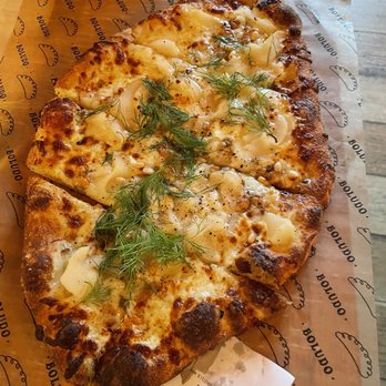 Boludo - Peras pizza (Pear, gorgonzola, pine nuts, dill) - Argentine Near Me - Minneapolis, Minnesota