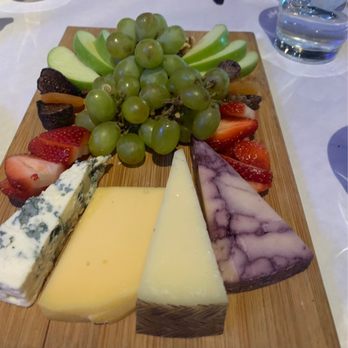 Grape Vine Cafe - Cheese and fruit platter - Wine Bars Near Me - Las Vegas, Nevada