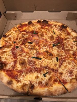 Lombardo's Pizzeria by null