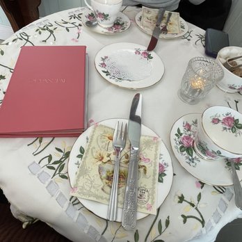 Cupan Tae - Tea Rooms Near Me - Galway, G