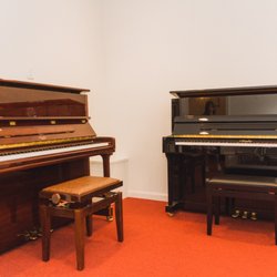 Bluthner School of Music