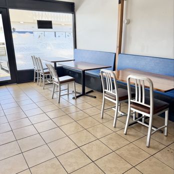 La Birria - Inside - Tacos Near Me - Aiea, Hawaii La Birria - Inside - Tacos Near Me - Aiea, Hawaii