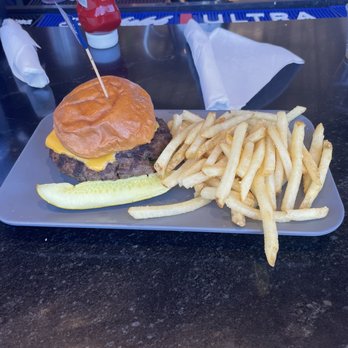 PopStroke - Burger with American cheese & truffle fries - Mini Golf Near Me - Scottsdale, Arizona PopStroke - Burger with American cheese & truffle fries - Mini Golf Near Me - Scottsdale, Arizona