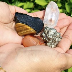 TRU Self Care Boutique - Tumbled Crystals