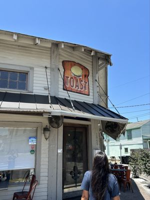 Toast by null