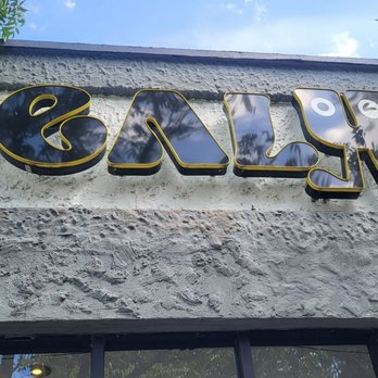 Tealux Cafe - Sign outside - Bubble Tea Near Me - Norfolk, Virginia