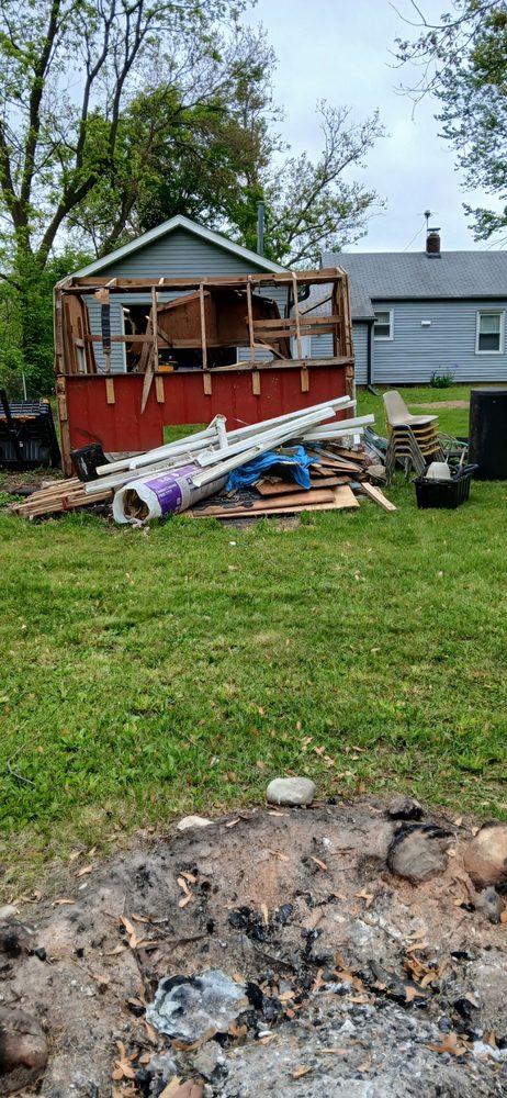 CC JUNK REMOVAL - Updated February 2026 - 10 Photos - Flint, Michigan