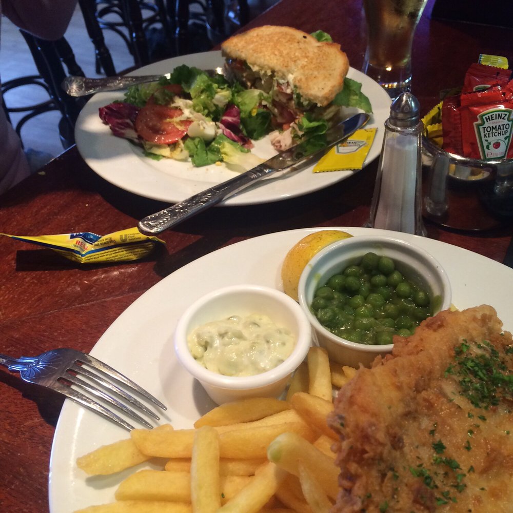 Stella Maris Hotel - Great Club Sandwich and solid Cod n chips - lovely lunch enjoyed in the bar. - Hotels Near Me - Kilkee, CE
