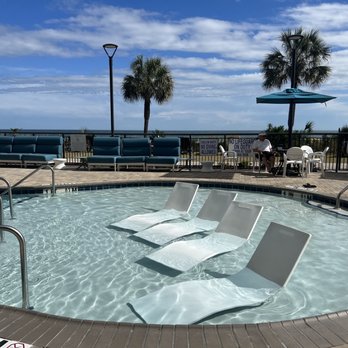 Courtyard by Marriott Myrtle Beach Oceanfront - Hotels Near Me - Myrtle Beach, South Carolina
