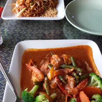 Dan Thai - Our dinner - Thai Near Me - Schaumburg, Illinois Dan Thai - Our dinner - Thai Near Me - Schaumburg, Illinois