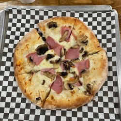DYO Pizza - Canadian bacon & mushroom! YUM!