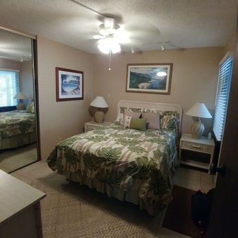 Banyan Harbor Resort - Bedroom 1 - Hotels Near Me - Lihue, Hawaii