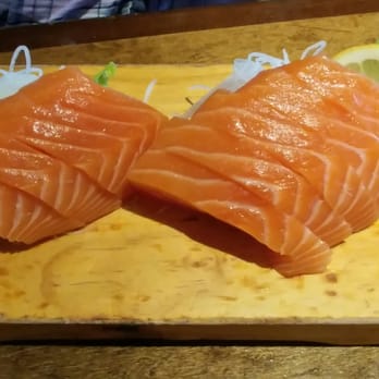 Sushi & Roll - Salmon sashimi - 9 HUGE pieces ($10). - Japanese Near Me - Surrey, British Columbia