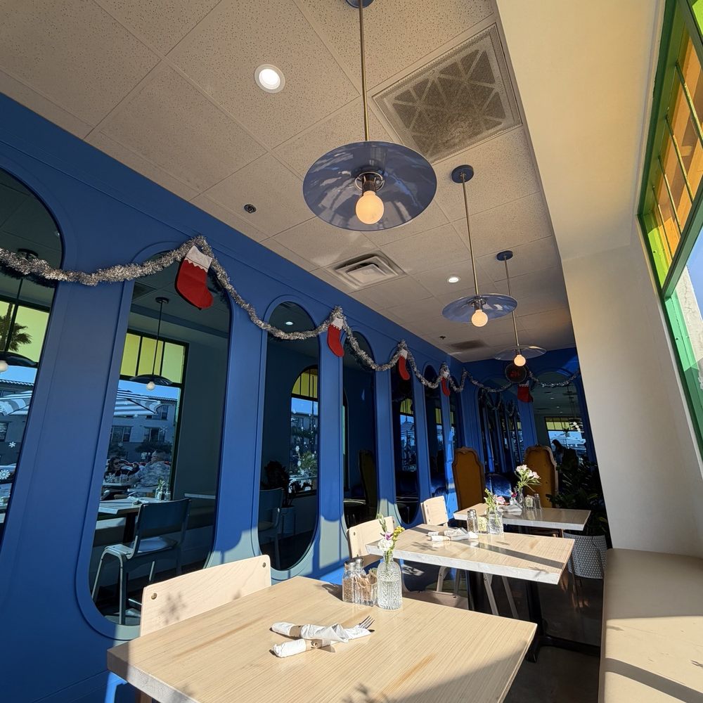 Madi - Inside "blue room" - Breakfast & Brunch Near Me - San Diego, California Madi - Inside "blue room" - Breakfast & Brunch Near Me - San Diego, California