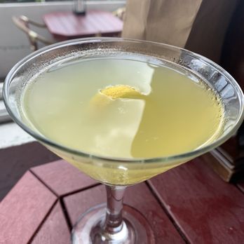 The Tini Martini Bar - Asian Pear Martini - Cocktail Bars Near Me - St Augustine, Florida The Tini Martini Bar - Asian Pear Martini - Cocktail Bars Near Me - St Augustine, Florida
