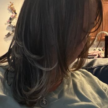 Hair Experts Plus - Love the layers and the way it falls - Hair Salons Near Me - Las Vegas, Nevada