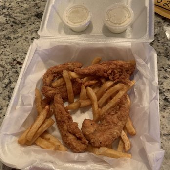 Vinson's Pub And Eatery - $15 chicken+fries - American Near Me - Clayton, North Carolina