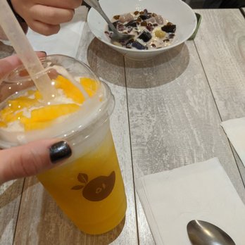 Mango Mango Dessert - Snow white mango slush - Desserts Near Me - New York, New York Mango Mango Dessert - Snow white mango slush - Desserts Near Me - New York, New York