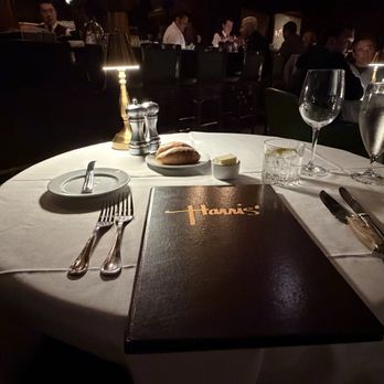 Harris' Restaurant - At a table in the bar - Steakhouses Near Me - San Francisco, California Harris' Restaurant - At a table in the bar - Steakhouses Near Me - San Francisco, California