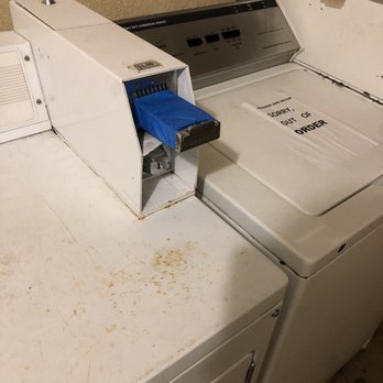 Days Inn by Wyndham McDonough - Washer and Dryer ( Broken ) - Hotels Near Me - McDonough, Georgia