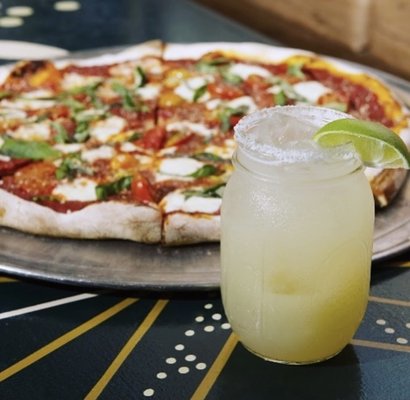 Rampart Treehouse by null